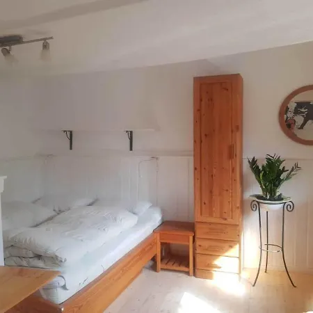 Aeltestes Haus In Quentel - 1 Mit Kleinem Garten