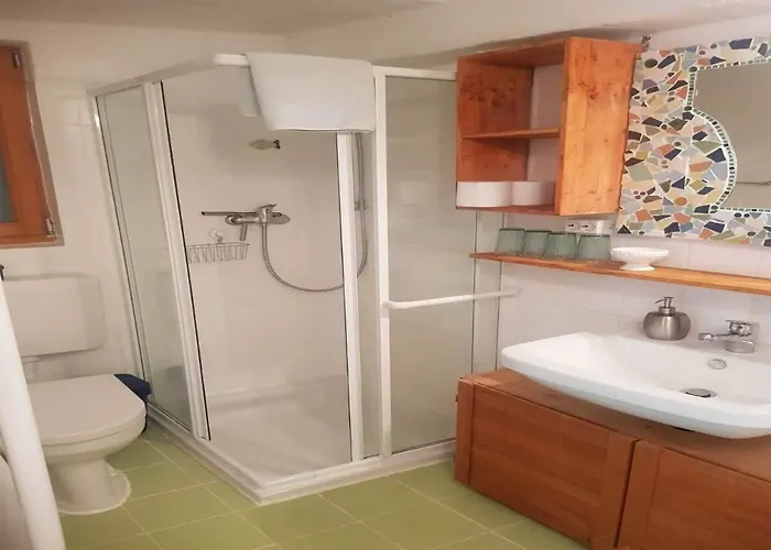 شقة Aeltestes Haus In Quentel - 1 Mit Kleinem Garten Lichtenau