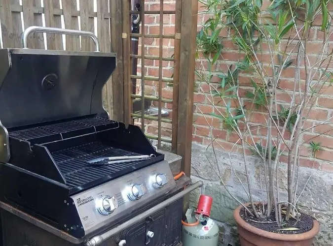 Aeltestes Haus In Quentel - 1 Mit Kleinem Garten * Lichtenau